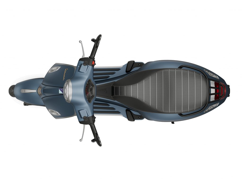 Vespa Primavera Officina 8 Gesamtansicht